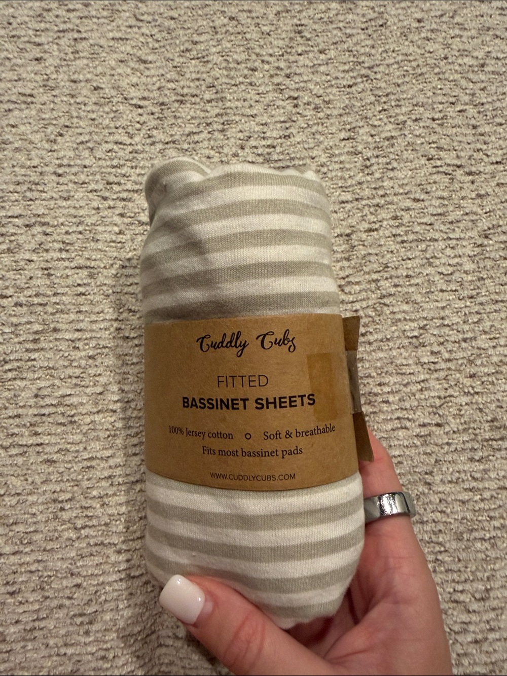 NWT Cuddly Cubs Soft Striped Fitted Bassinet Sheet - Light Gray & White